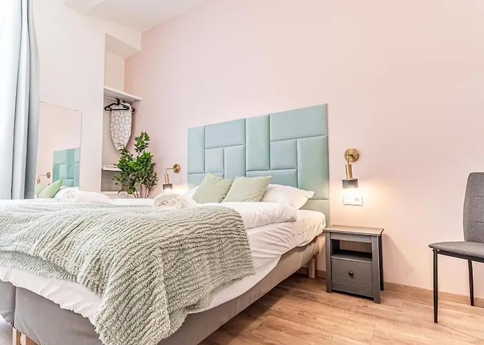 Queen Bed Central Studio Near Westbahnhof